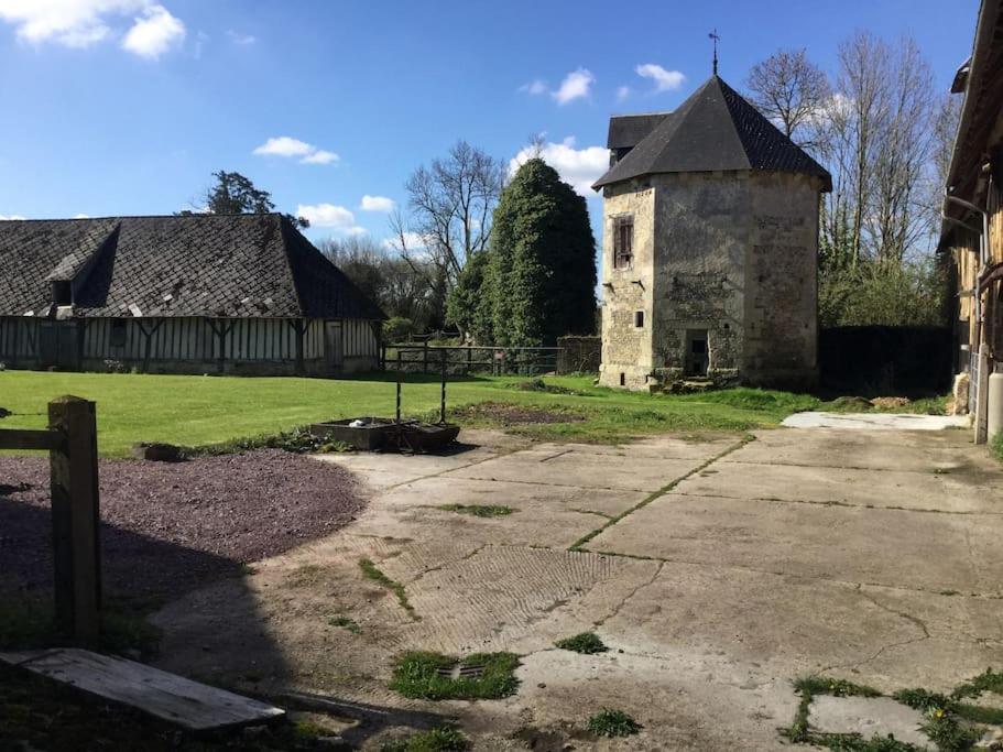 La Ferme Du Chateau Fauguernon Экстерьер фото