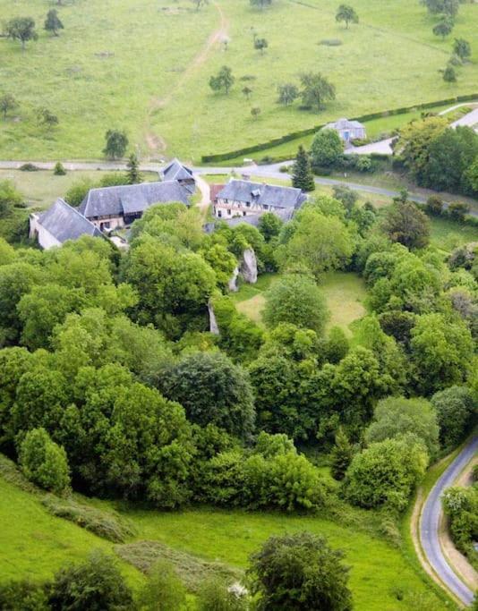 La Ferme Du Chateau Fauguernon Экстерьер фото